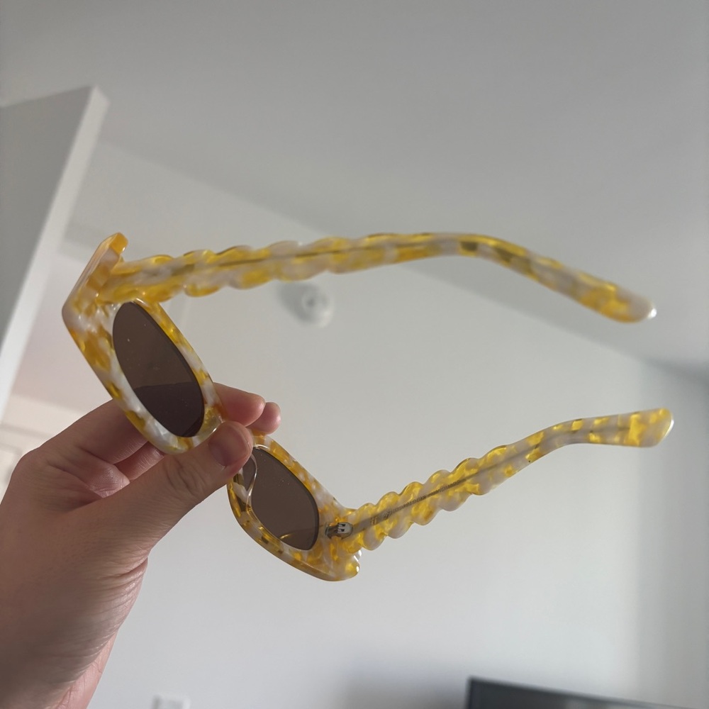 Anthropologie yellow Rectangle Wavy Temple Sunglasses - Picture 5 of 7